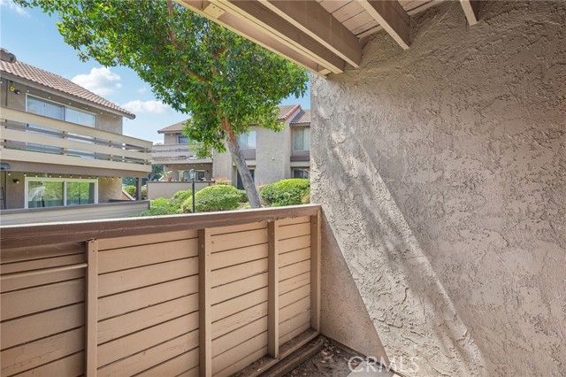 Detail Gallery Image 9 of 22 For 1565 Border Ave a,  Corona,  CA 92882 - 1 Beds | 1 Baths