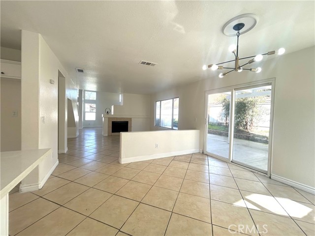 Detail Gallery Image 4 of 22 For 25754 Palo Cedro Dr, Moreno Valley,  CA 92551 - 4 Beds | 3 Baths