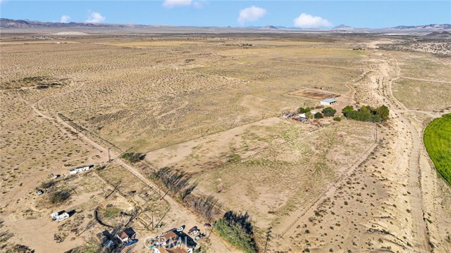 Detail Gallery Image 57 of 62 For 37404 Harvard Rd, Newberry Springs,  CA 92365 - 4 Beds | 3 Baths