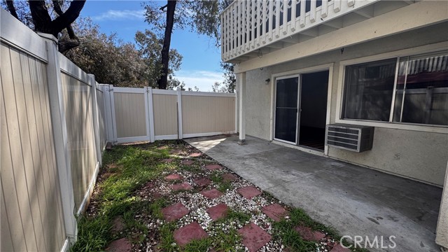 26162 Los Viveros, Mission Viejo CA: https://media.crmls.org/medias/7282905d-a2ed-4854-a2d0-df0d951f2419.jpg