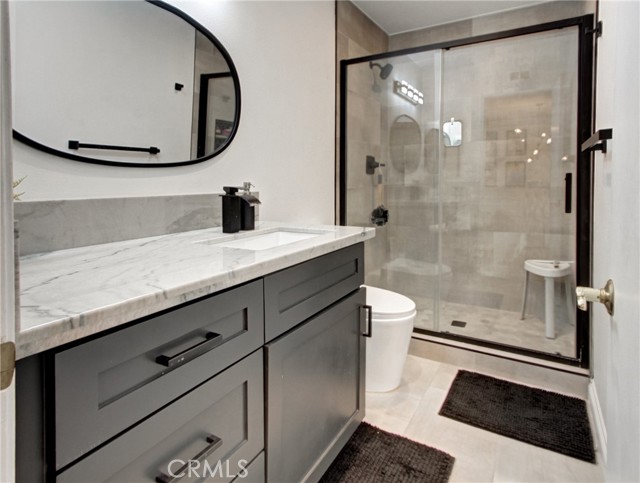 Detail Gallery Image 17 of 29 For 6587 E via Fresco, Anaheim Hills,  CA 92807 - 3 Beds | 3 Baths