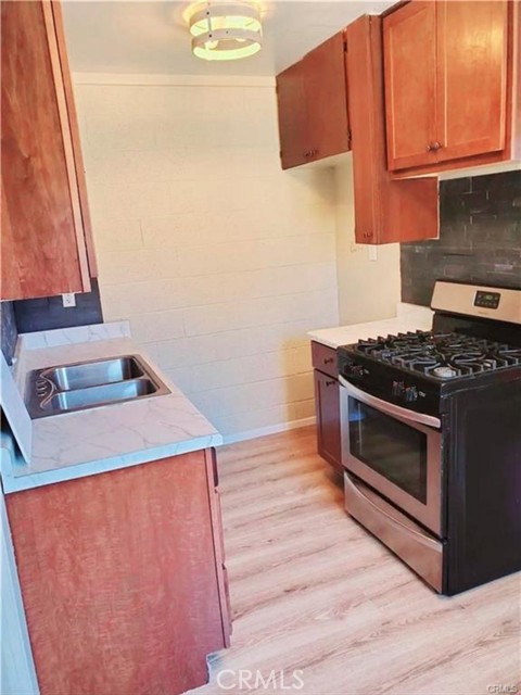 Detail Gallery Image 8 of 28 For 15521 4th, Victorville,  CA 92395 - – Beds | – Baths