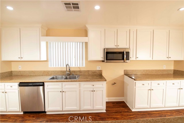 Detail Gallery Image 45 of 53 For 22532 Saticoy St, West Hills,  CA 91307 - 4 Beds | 2 Baths