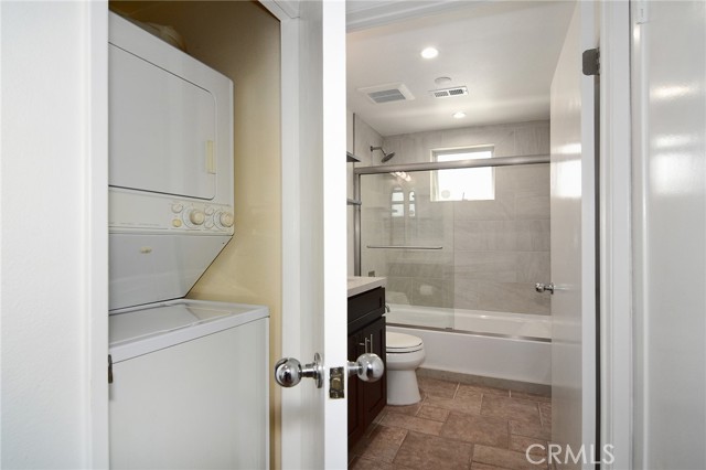 Detail Gallery Image 21 of 31 For 4326 Babcock Ave #305,  Studio City,  CA 91604 - 2 Beds | 2 Baths