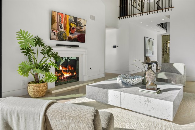 Detail Gallery Image 8 of 47 For 4072 Morning Star, Huntington Beach,  CA 92649 - 4 Beds | 4 Baths