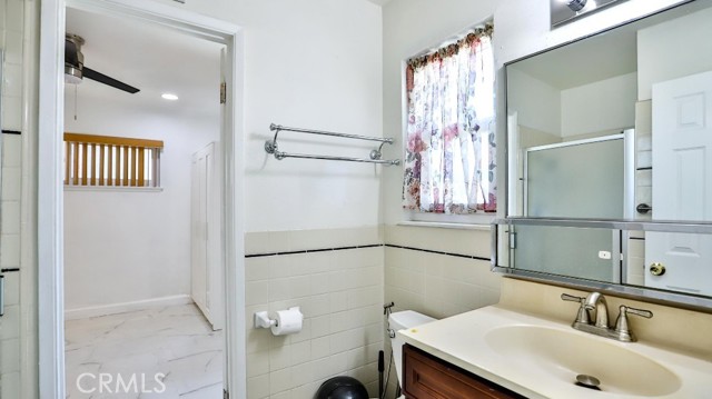 17475 Santa Lucia Street, Fountain Valley CA: https://media.crmls.org/medias/72864906-62c7-415a-a5f4-6c2287873284.jpg