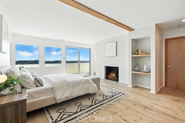 Image 32 of 75 For 854 Avenue 37
