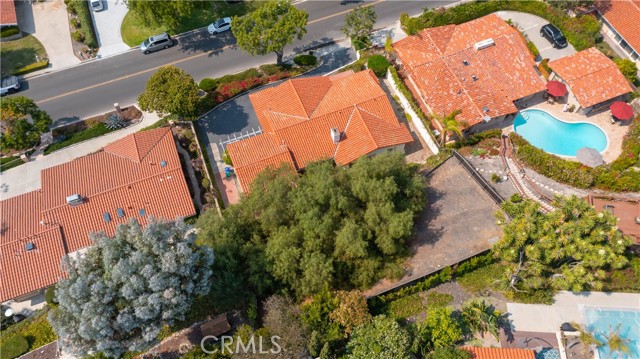 2220 Via Fernandez, Palos Verdes Estates, California 90274, 3 Bedrooms Bedrooms, ,2 BathroomsBathrooms,Residential,Sold,Via Fernandez,PV21186067