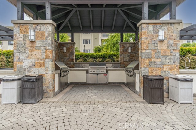 Detail Gallery Image 40 of 50 For 5533 Palm Dr, Hawthorne,  CA 90250 - 4 Beds | 3 Baths