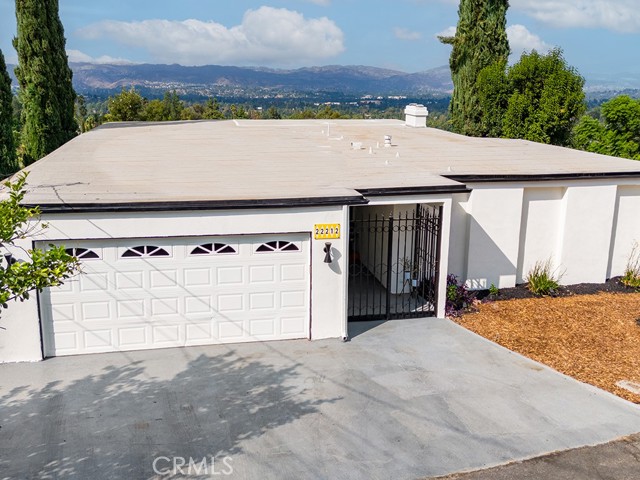 Detail Gallery Image 1 of 28 For 22212 Cass Ave, Woodland Hills,  CA 91364 - 4 Beds | 3/1 Baths