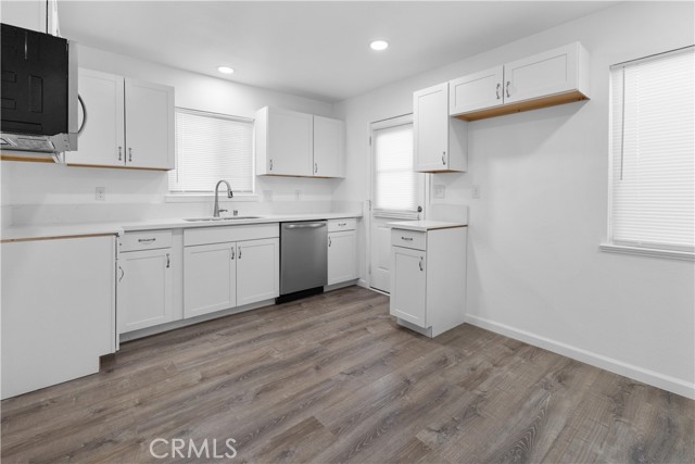 Detail Gallery Image 6 of 19 For 361 E San Bernardino Ave, Redlands,  CA 92374 - 3 Beds | 2 Baths