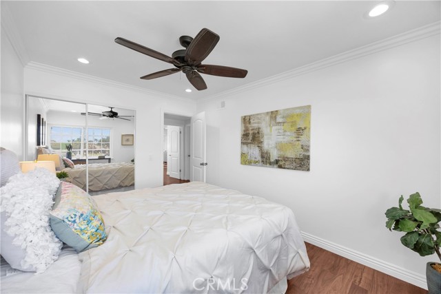 4322 Fontainbleau Avenue, Cypress CA: https://media.crmls.org/medias/7289558d-62b3-4c1d-89fe-b095045524db.jpg