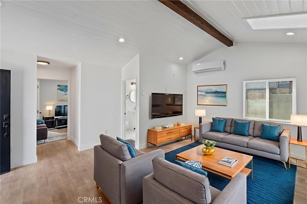 MLS #DW25207005 image #7