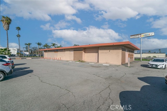 1101 S E Street, San Bernardino, California 92408, ,Commercial Sale,For Sale,1101 S E Street,CRPW23018776