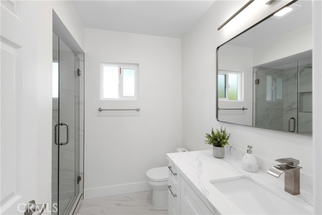 Detail Gallery Image 23 of 36 For 1219 N Raymond Ave, Fullerton,  CA 92831 - 4 Beds | 2/1 Baths