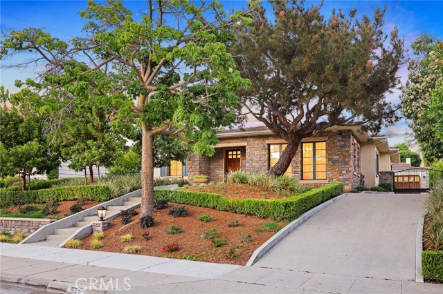 Detail Gallery Image 1 of 48 For 828 Sierra Madre Bld, San Marino,  CA 91108 - 4 Beds | 4/1 Baths