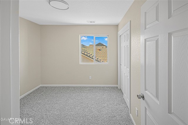 Detail Gallery Image 27 of 44 For 5768 Monaco, Palmdale,  CA 93552 - 4 Beds | 2/1 Baths