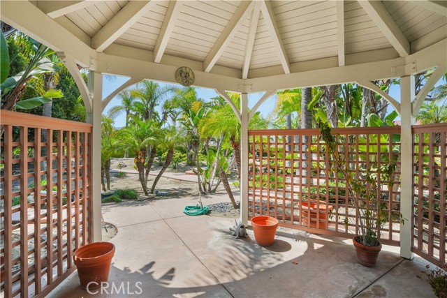 Detail Gallery Image 38 of 41 For 2124 Cervato Dr, Camarillo,  CA 93012 - 4 Beds | 2/1 Baths