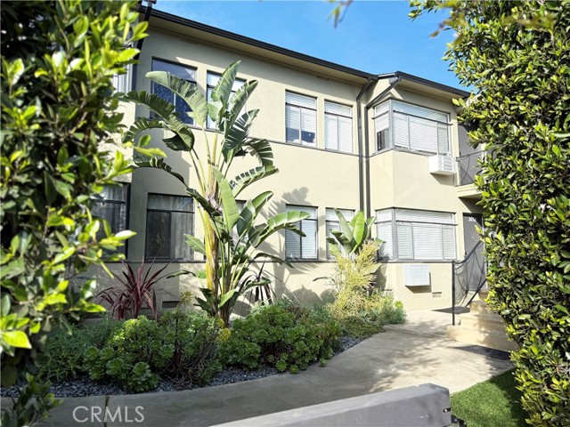 Front Image Thumbnail for CRSR25279713