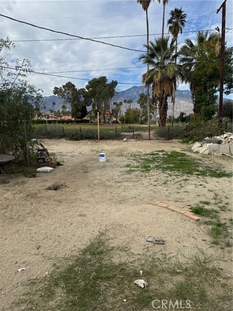 Detail Gallery Image 3 of 4 For 1875 Lawrence, Palm Springs,  CA 92264 - 3 Beds | 2 Baths