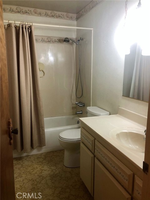 Detail Gallery Image 11 of 16 For 14524 Lighthouse Ln, Helendale,  CA 92342 - 2 Beds | 2 Baths