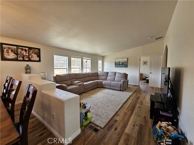 Detail Gallery Image 29 of 72 For 40110 N Preakness Ct, Aguanga,  CA 92536 - 4 Beds | 3 Baths