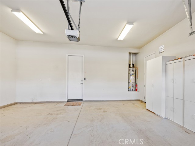 Detail Gallery Image 32 of 36 For 10364 Lakeshore Dr, Apple Valley,  CA 92308 - 2 Beds | 2 Baths