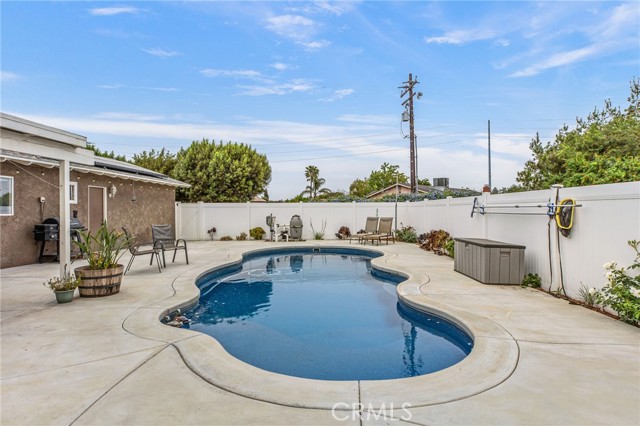 Detail Gallery Image 35 of 74 For 3998 Bluff, Norco,  CA 92860 - 4 Beds | 2/1 Baths