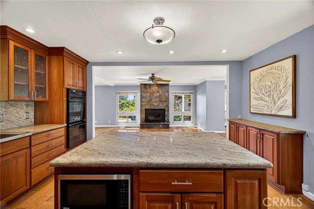 6153 Twin, Paradise CA: https://media.crmls.org/medias/72913189-2114-4e3c-b5ef-c56b4d14997a.jpg