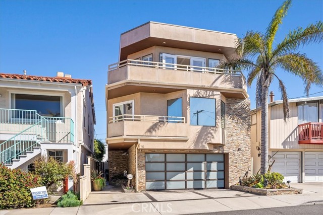 Detail Gallery Image 5 of 50 For 712 Highland Ave, Manhattan Beach,  CA 90266 - 3 Beds | 4 Baths