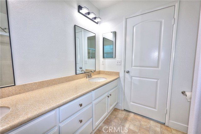 Detail Gallery Image 20 of 36 For 858 Calaveras, Corona,  CA 92878 - 4 Beds | 2/1 Baths