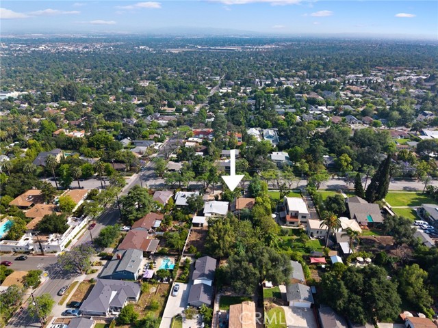 181 E Alegria Avenue, Sierra Madre CA: https://media.crmls.org/medias/7292ca14-8ab3-48b0-ad9b-28b45535239a.jpg