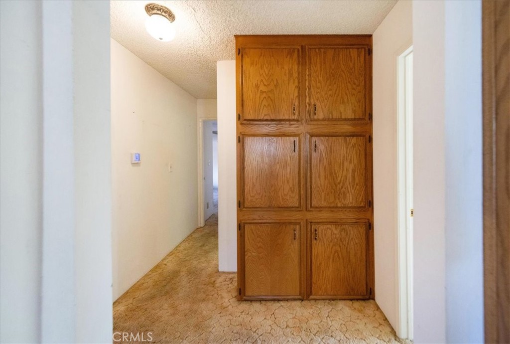 https://media.crmls.org/medias/7292e658-2ab5-4b22-a8ba-aae403df0b91.jpg?preset=X-Large