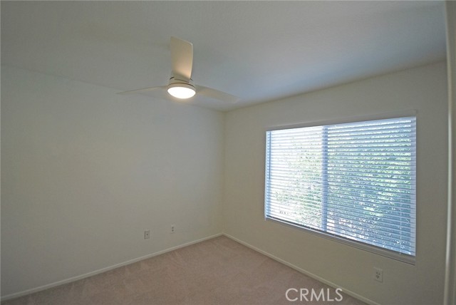 Detail Gallery Image 17 of 23 For 27153 Manor Cir, Valencia,  CA 91354 - 3 Beds | 2/1 Baths