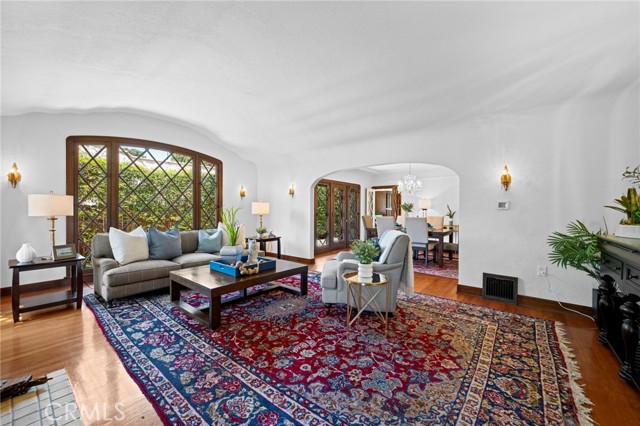 Detail Gallery Image 9 of 50 For 2415 N French St, Santa Ana,  CA 92706 - 3 Beds | 1/1 Baths