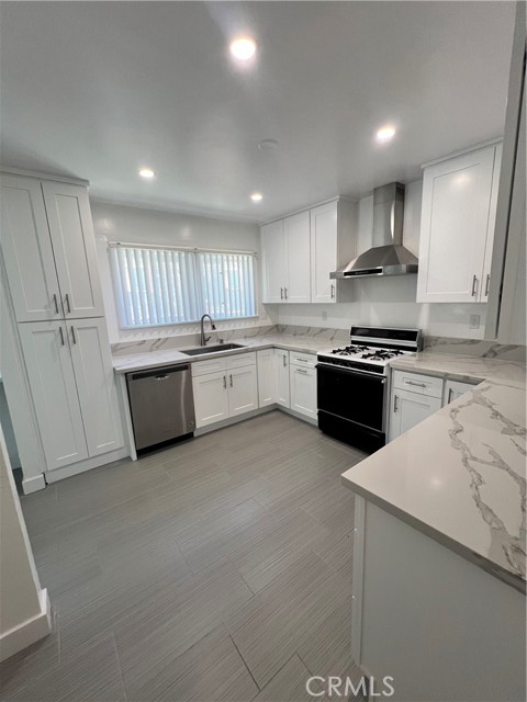 Detail Gallery Image 7 of 21 For 635 Palm, Glendale,  CA 91202 - 3 Beds | 2 Baths