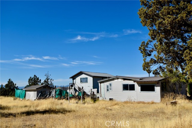 Detail Gallery Image 2 of 28 For 6307 Dolomite, Montague,  CA 96064 - 2 Beds | 2 Baths