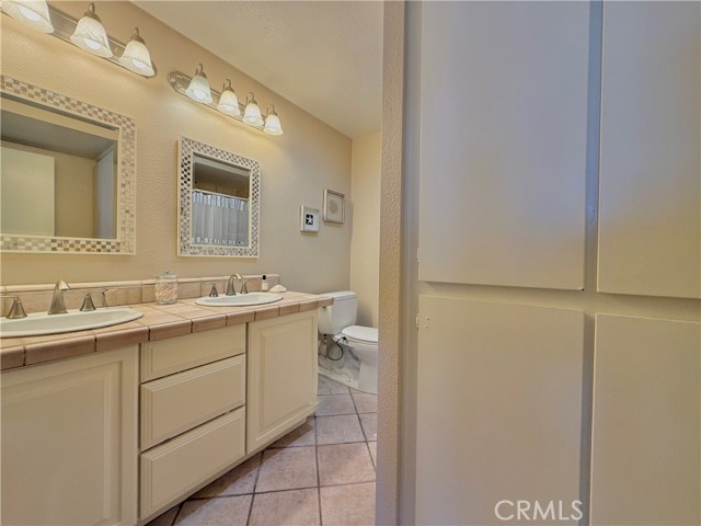 Detail Gallery Image 15 of 28 For 16065 Surprise Ln, Huntington Beach,  CA 92649 - 3 Beds | 3 Baths