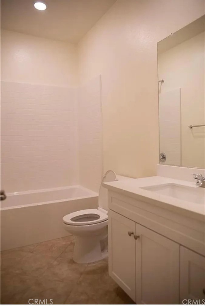 https://media.crmls.org/medias/7293cc1e-d771-4400-ae14-999358023ad5.jpg?preset=X-Large