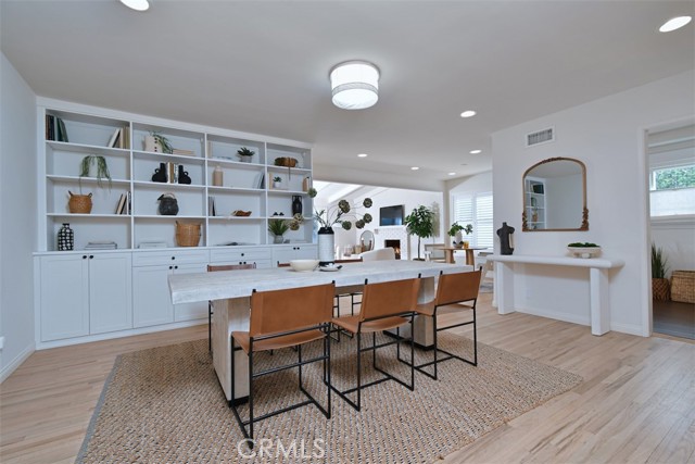 Detail Gallery Image 2 of 33 For 12614 Morrison, Studio City,  CA 91607 - 4 Beds | 3 Baths