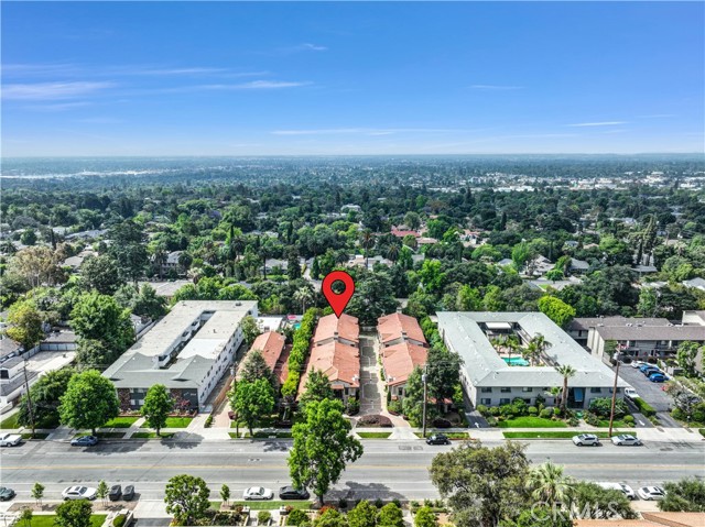 638 Sierra Madre Blvd, Sierra Madre CA: https://media.crmls.org/medias/7295cc12-fcd2-4961-8bc1-376f46a4dcbc.jpg