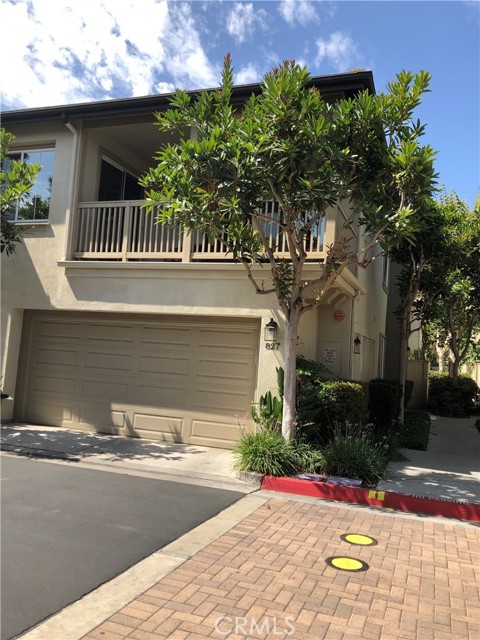 827 Yorkshire, Irvine, CA 92620