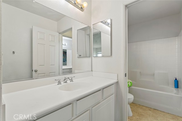 Detail Gallery Image 21 of 26 For 25391 Clovelly Ct, Moreno Valley,  CA 92553 - 5 Beds | 4/1 Baths