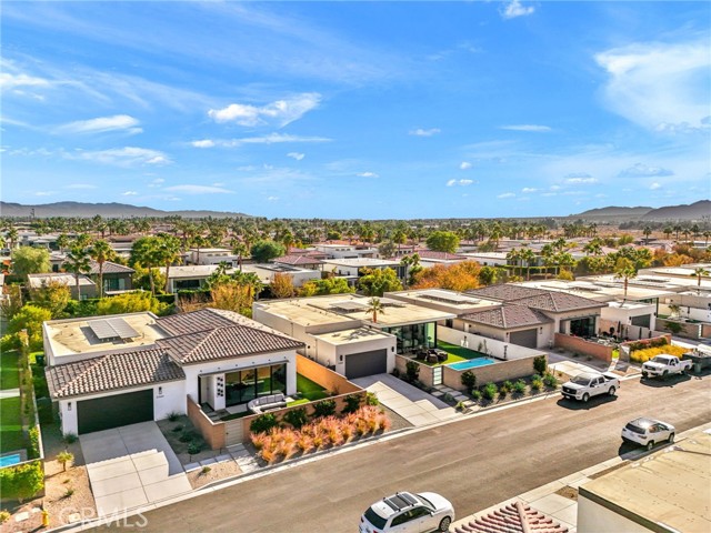 Detail Gallery Image 8 of 43 For 57644 Santo Thomas, La Quinta,  CA 92253 - 4 Beds | 3/1 Baths