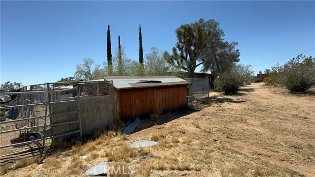 Detail Gallery Image 26 of 47 For 2975 La Habra Ave, Yucca Valley,  CA 92284 - 3 Beds | 2 Baths