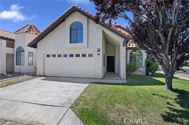 19229 Pine, Apple Valley CA: https://media.crmls.org/medias/72985458-30a5-4f11-8bdc-8a106be3a572.jpg
