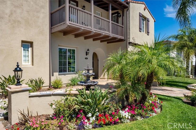 24816 Los Altos Drive, Valencia CA: https://media.crmls.org/medias/729858a4-cb37-44e9-9f63-8b0517a6401d.jpg