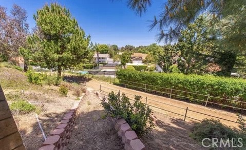Detail Gallery Image 10 of 10 For 320 Forelock Ct, Simi Valley,  CA 93065 - 4 Beds | 3 Baths