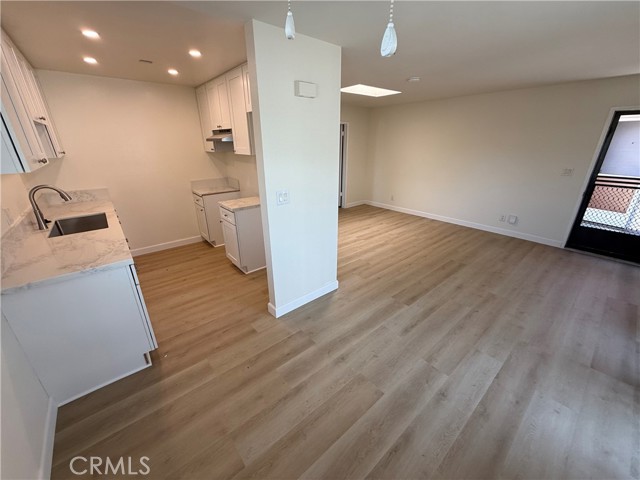 Detail Gallery Image 1 of 10 For 242 W Canada #C,  San Clemente,  CA 92672 - 1 Beds | 1 Baths