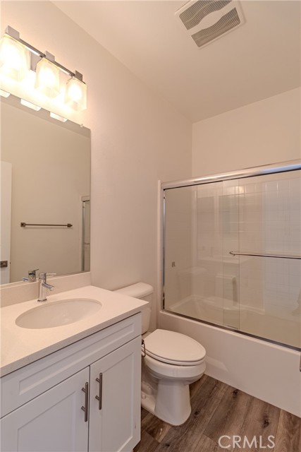 Detail Gallery Image 17 of 24 For 646 Savi #103,  Corona,  CA 92878 - 3 Beds | 2/2 Baths